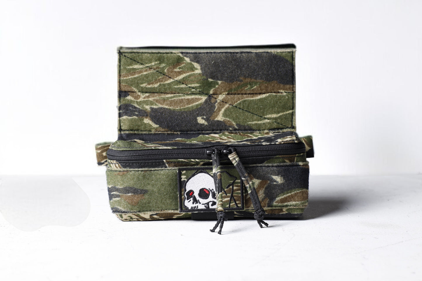 Hanger/sling bag Pouch